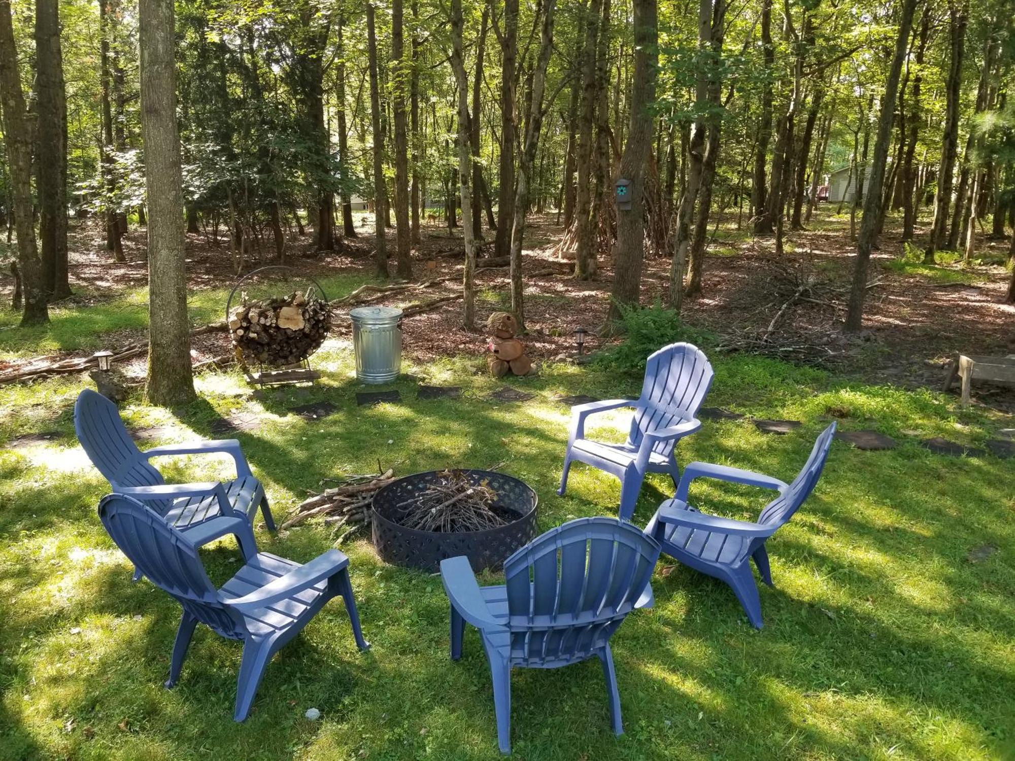 Serenity And Fun All In One In This Cozy Pocono Cabin Jim Thorpe Exterior photo