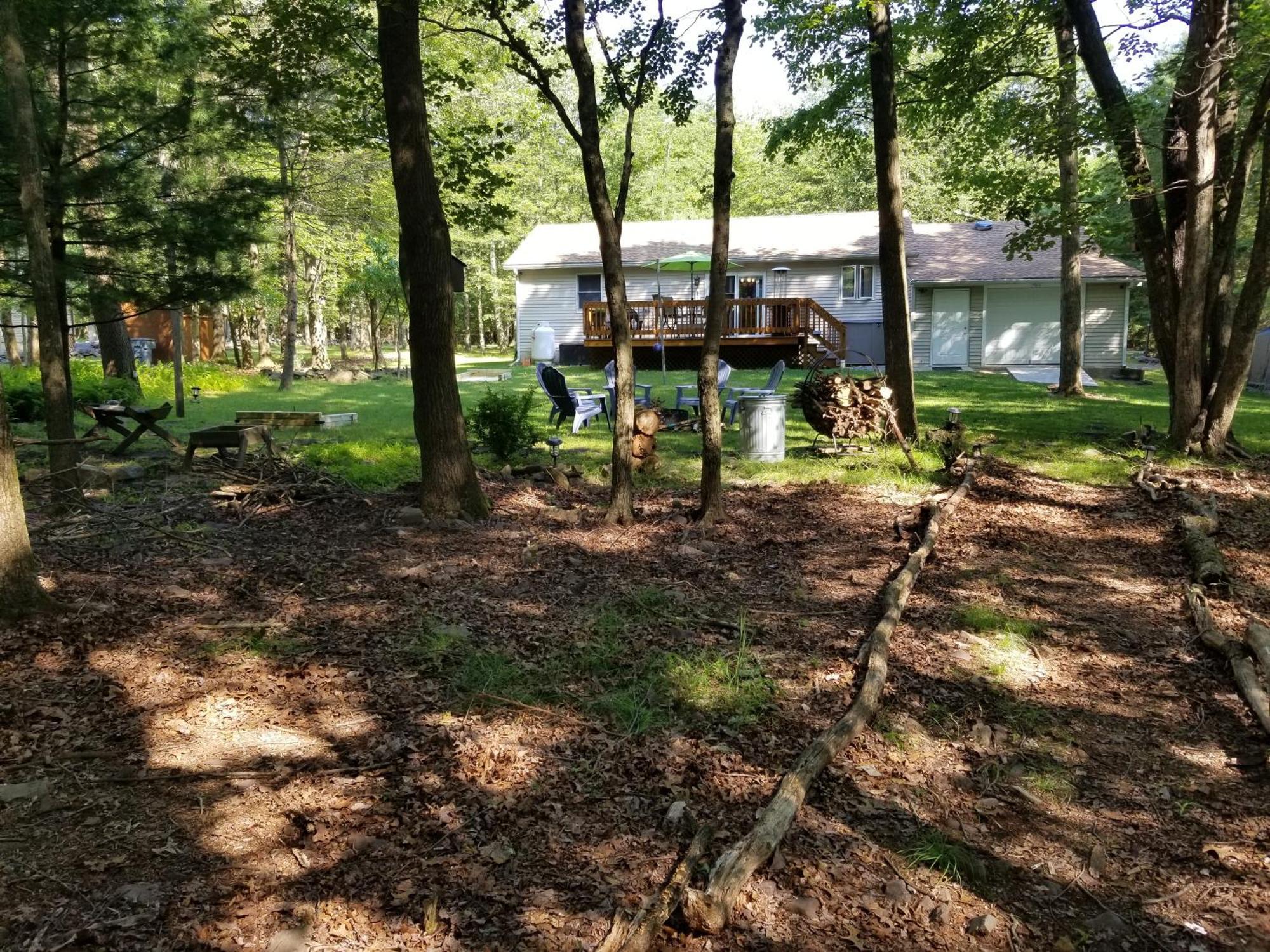 Serenity And Fun All In One In This Cozy Pocono Cabin Jim Thorpe Exterior photo